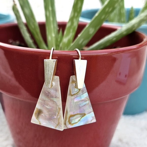 Kendra Scott Jewelry - Kendra Scott Drop Earrings